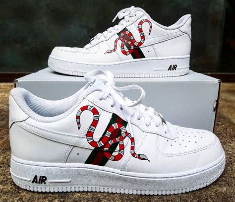 nike gucci personalizzate|gucci af1 custom painted.